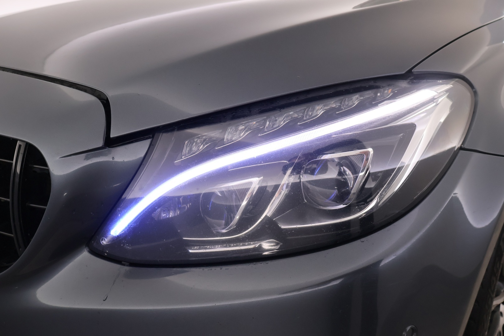 MERCEDES-BENZ C 2015
