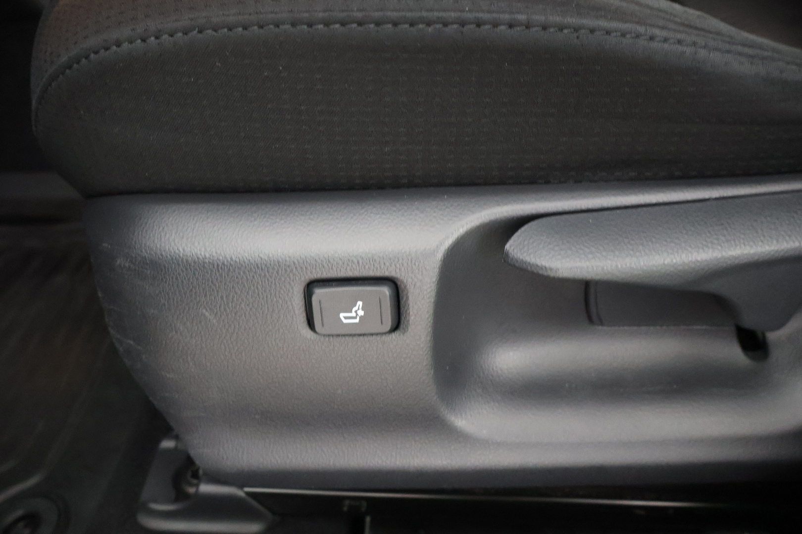 TOYOTA Prius Plug-in Hybrid 2018