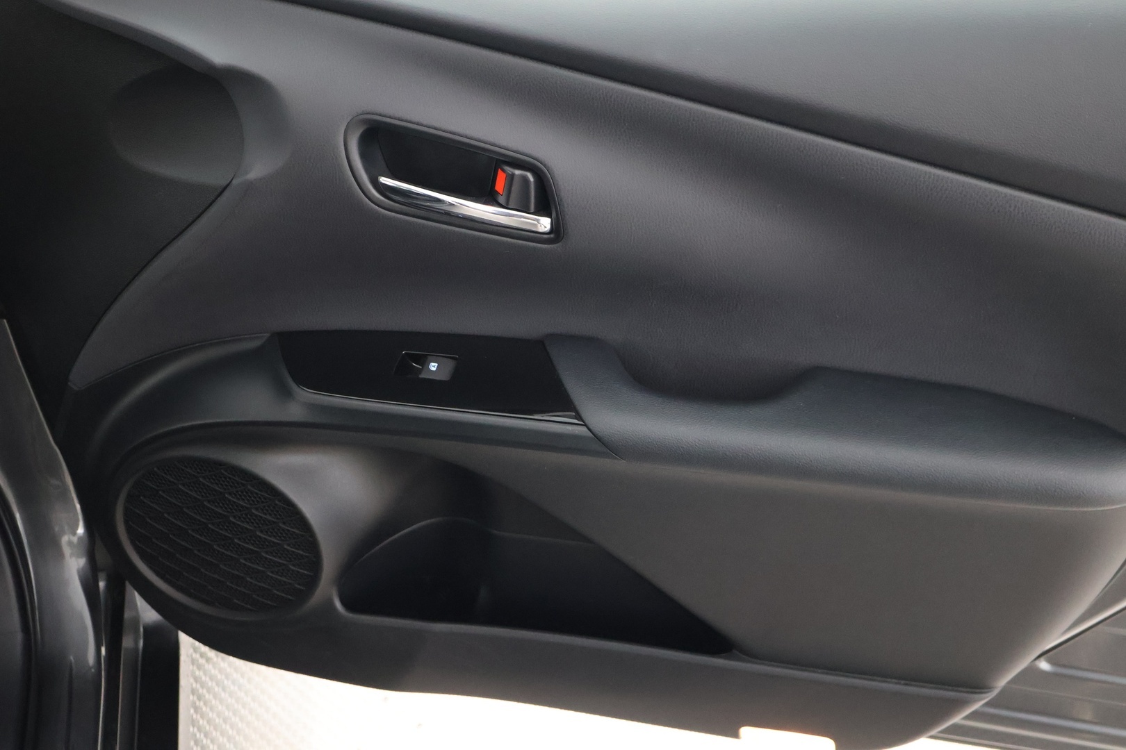 TOYOTA Prius Plug-in Hybrid 2018