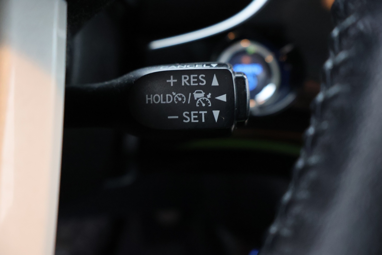 TOYOTA Prius Plug-in Hybrid 2018