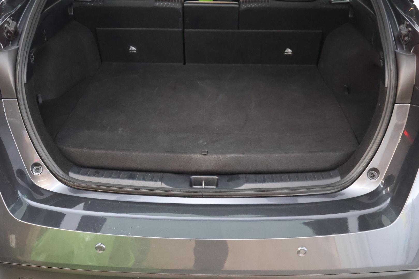 TOYOTA Prius Plug-in Hybrid 2018