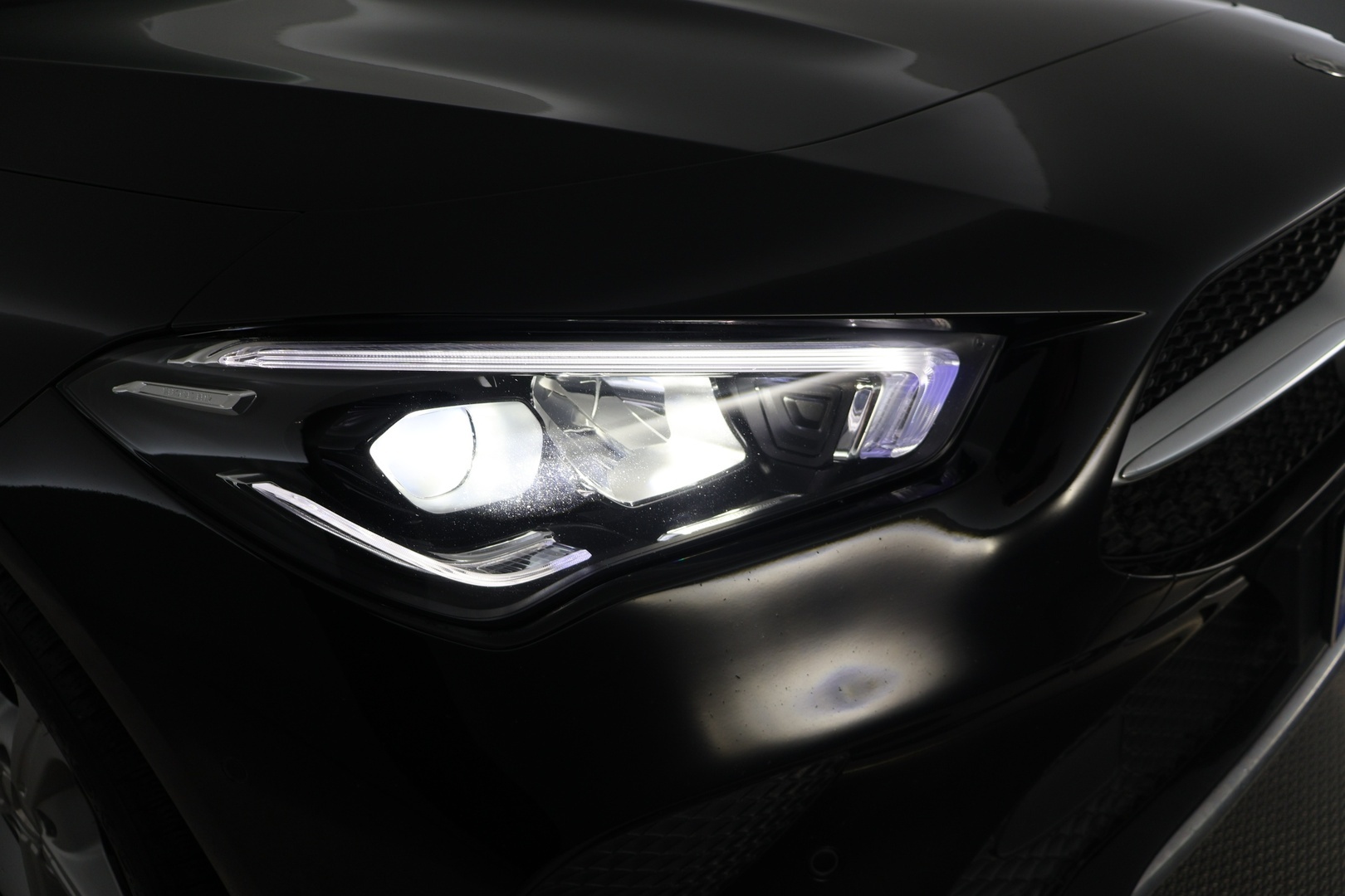 MERCEDES-BENZ CLA 2022