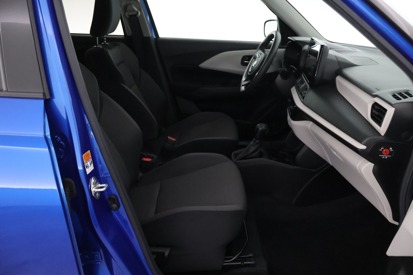 SUZUKI Swift 2024