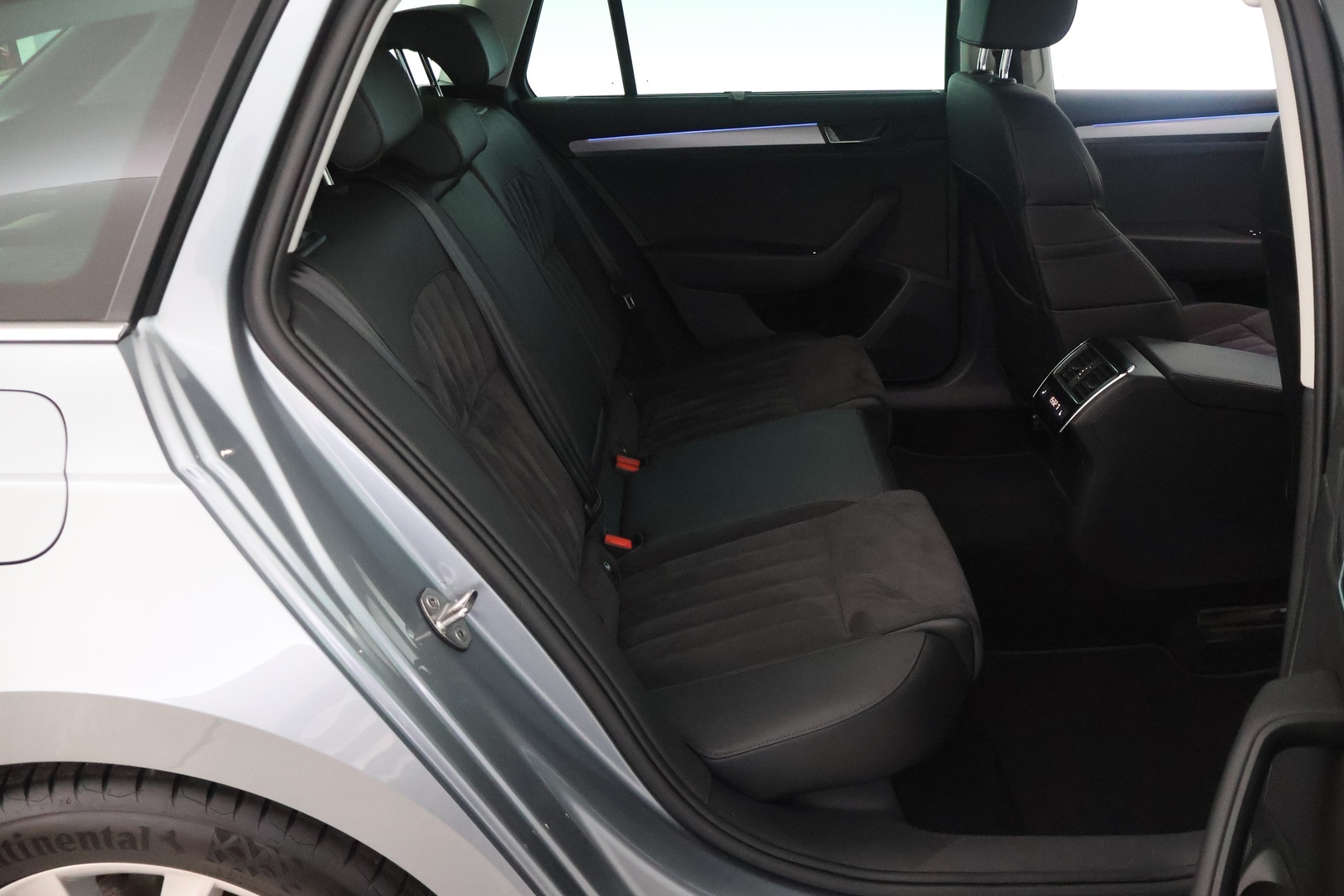 SKODA Superb 20