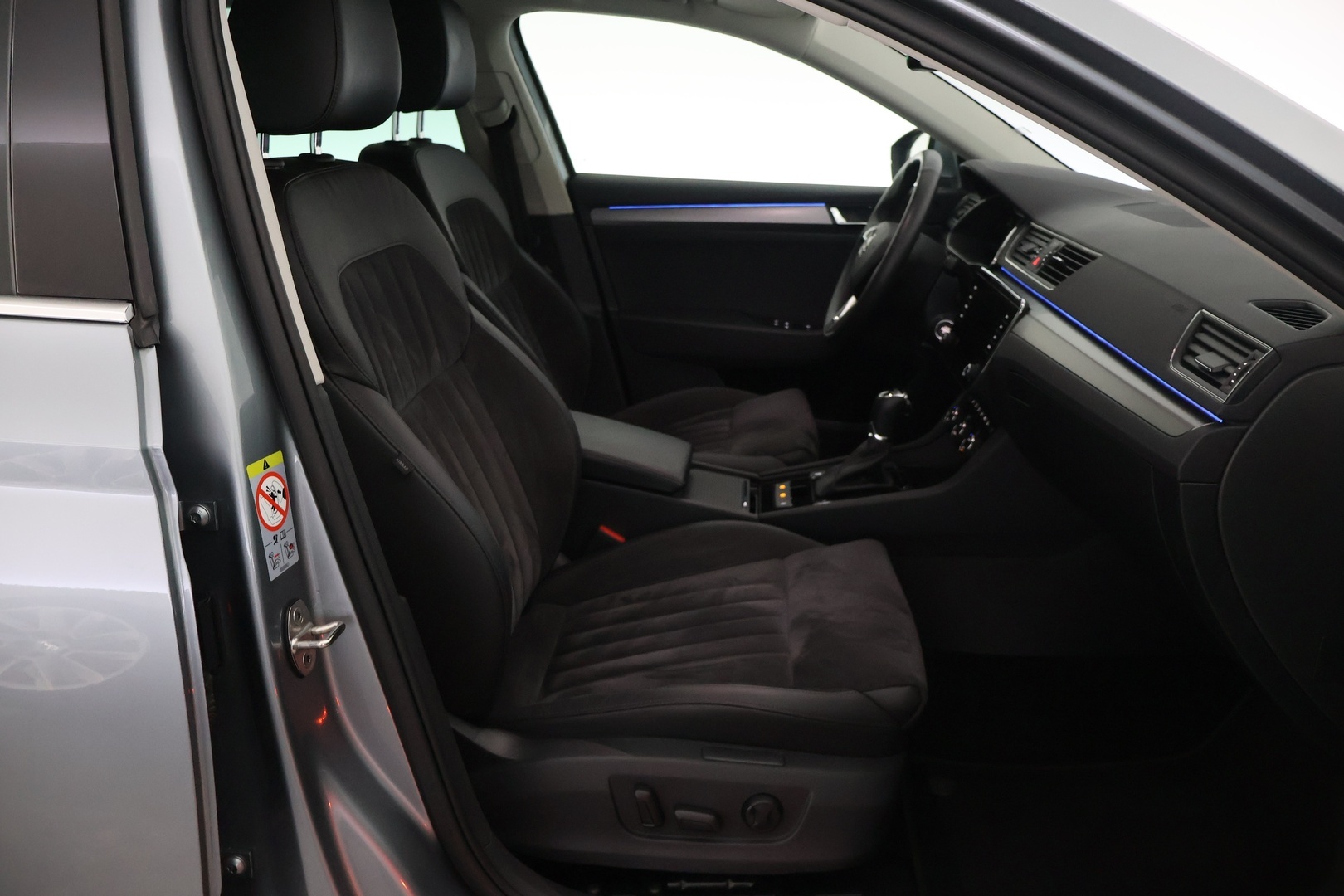 SKODA Superb 21