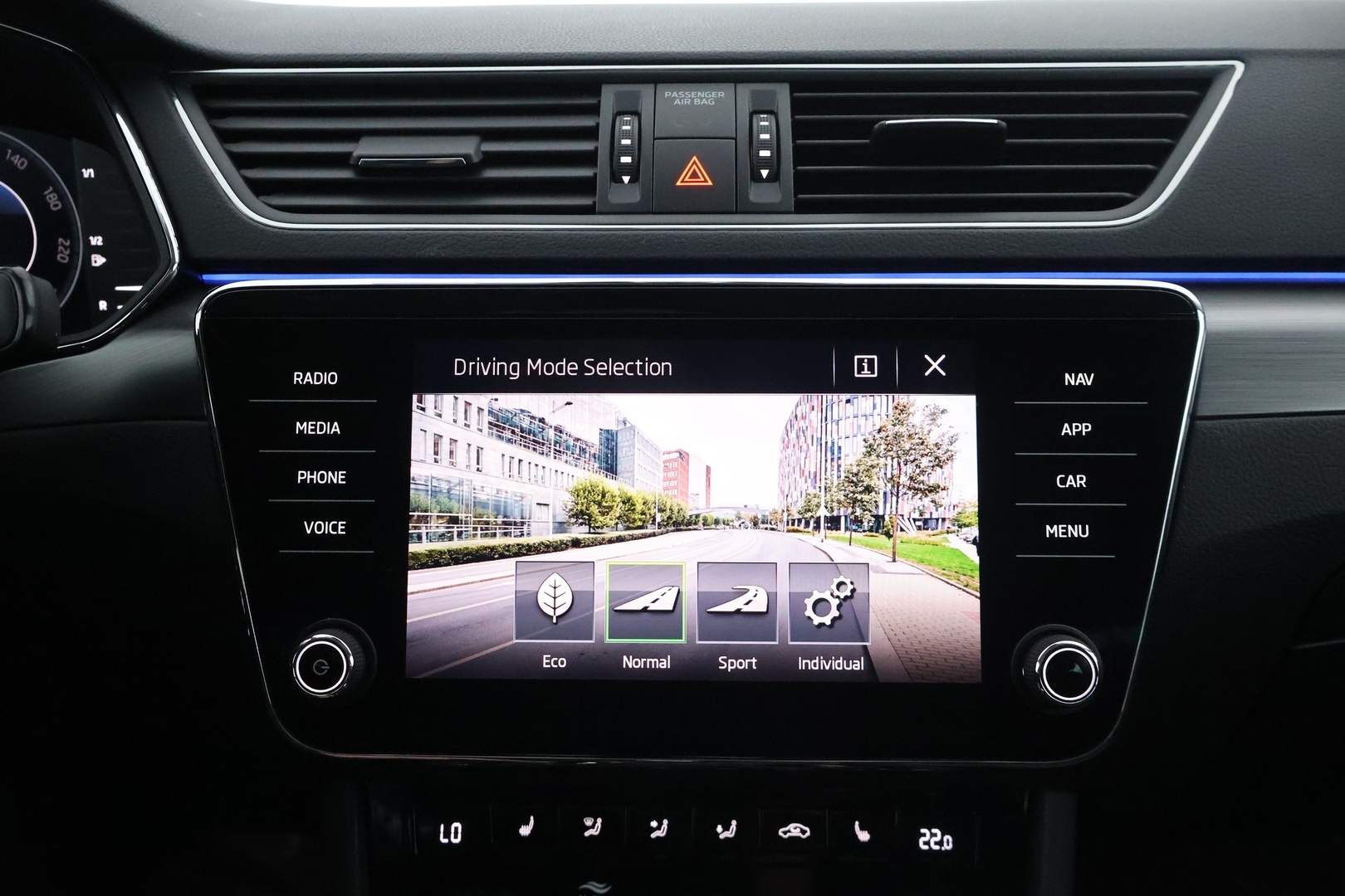 SKODA Superb 48