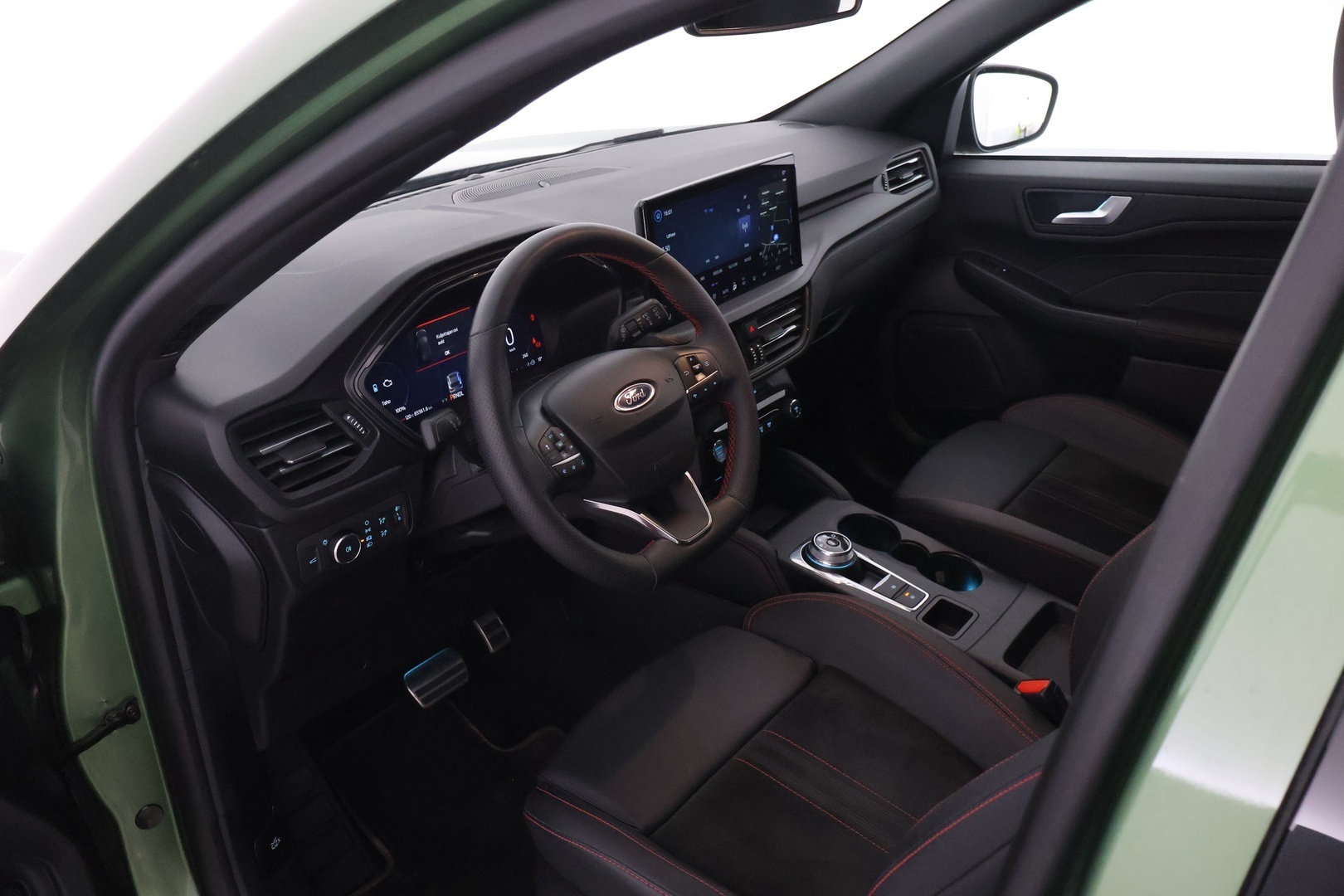 FORD Kuga 2024