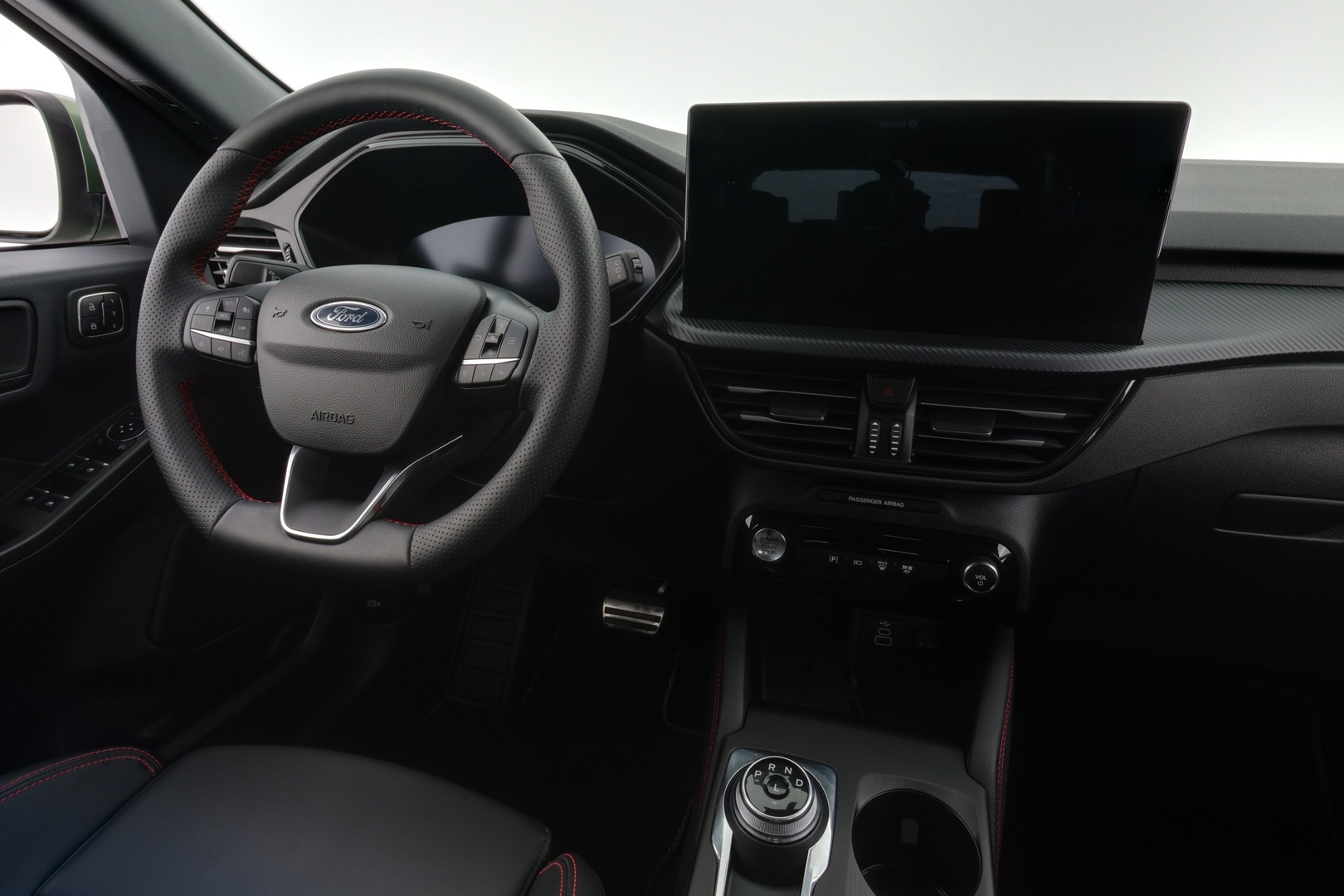 FORD Kuga 2024