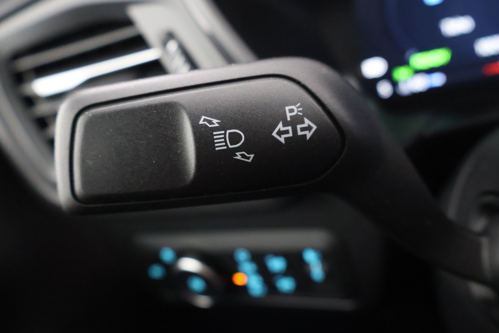 FORD Kuga 2024