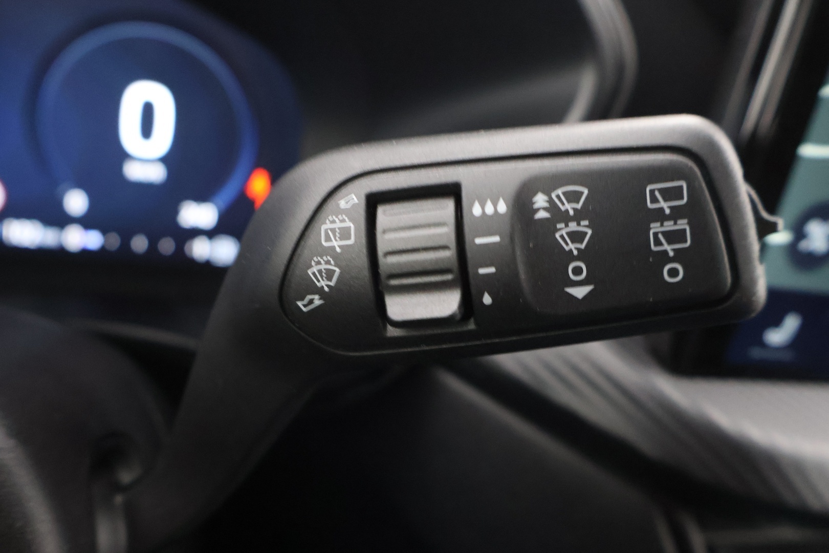 FORD Kuga 2024