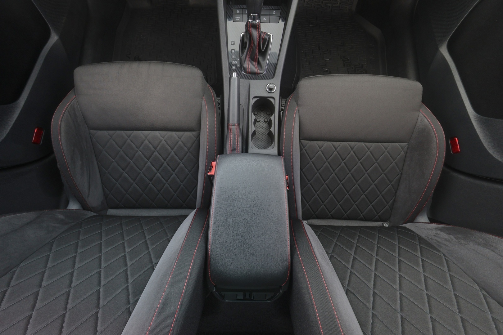 SKODA Octavia 12