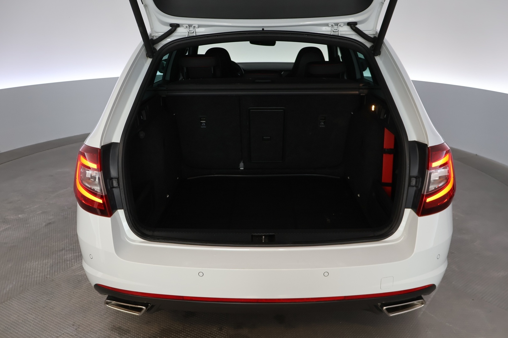 SKODA Octavia 14