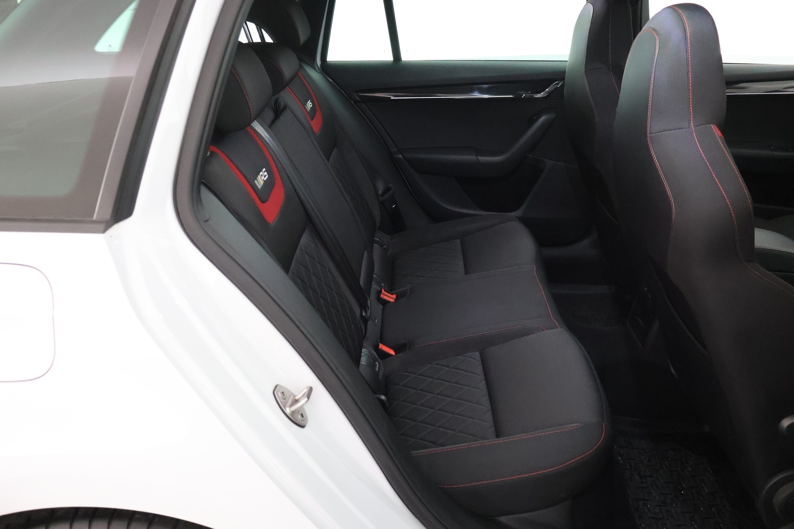 SKODA Octavia 19