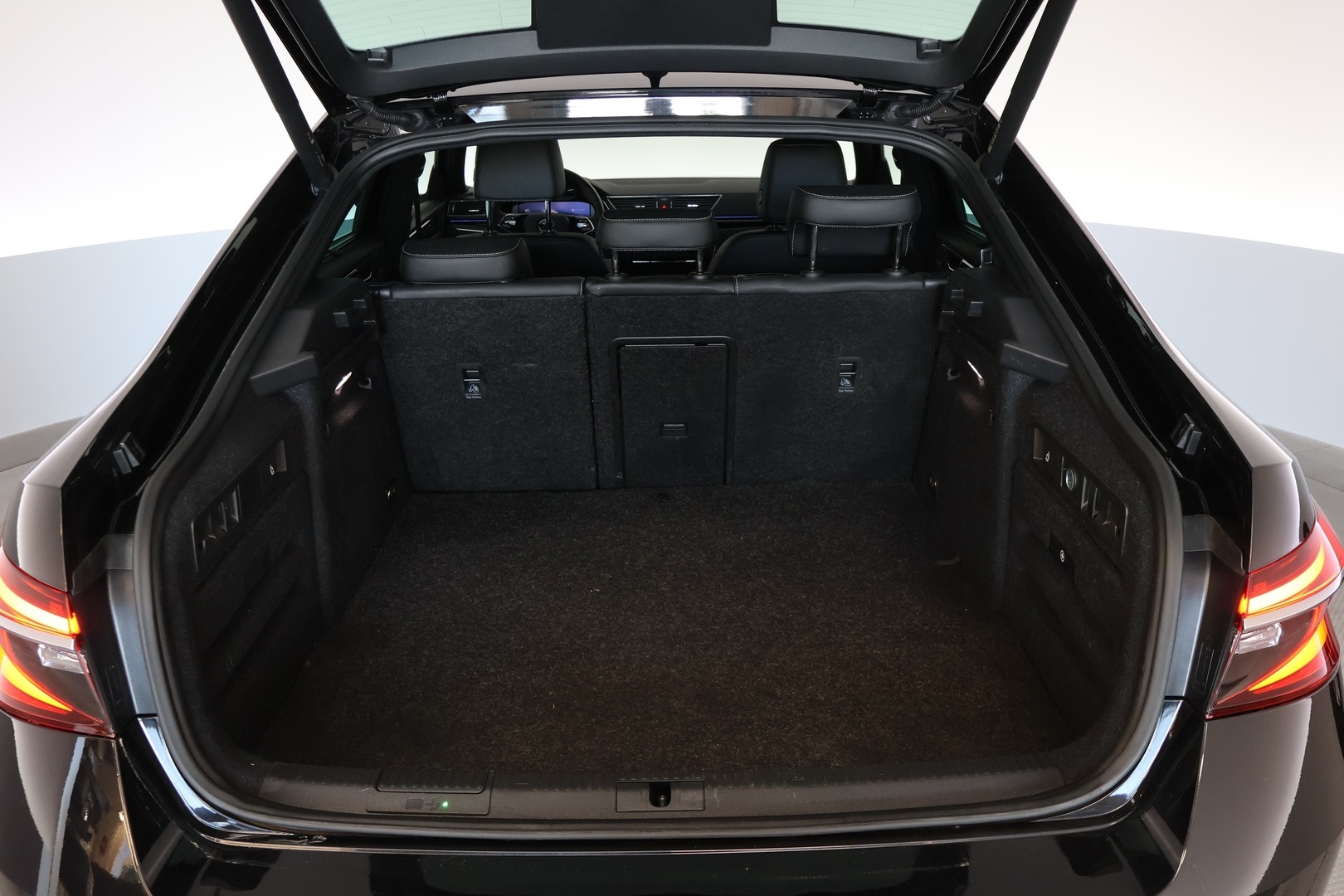 SKODA Superb 14