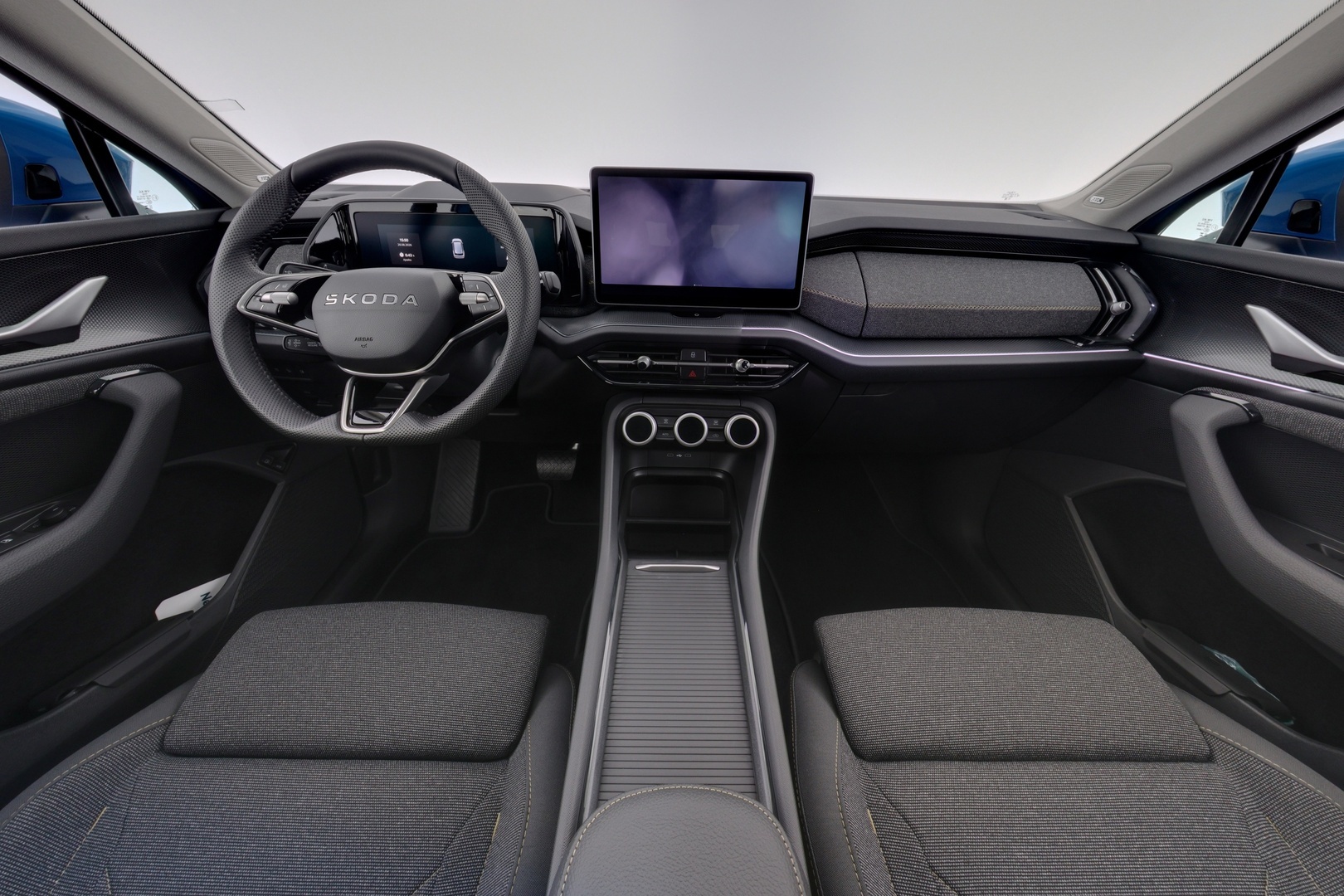 SKODA KODIAQ 10