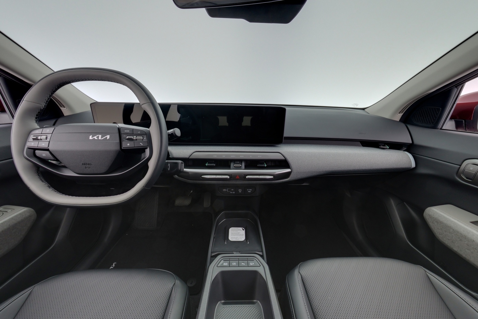 KIA EV4 2027
