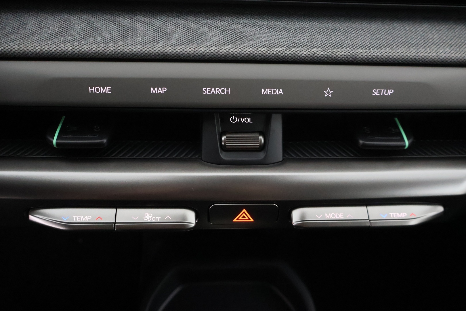 KIA EV4 2027