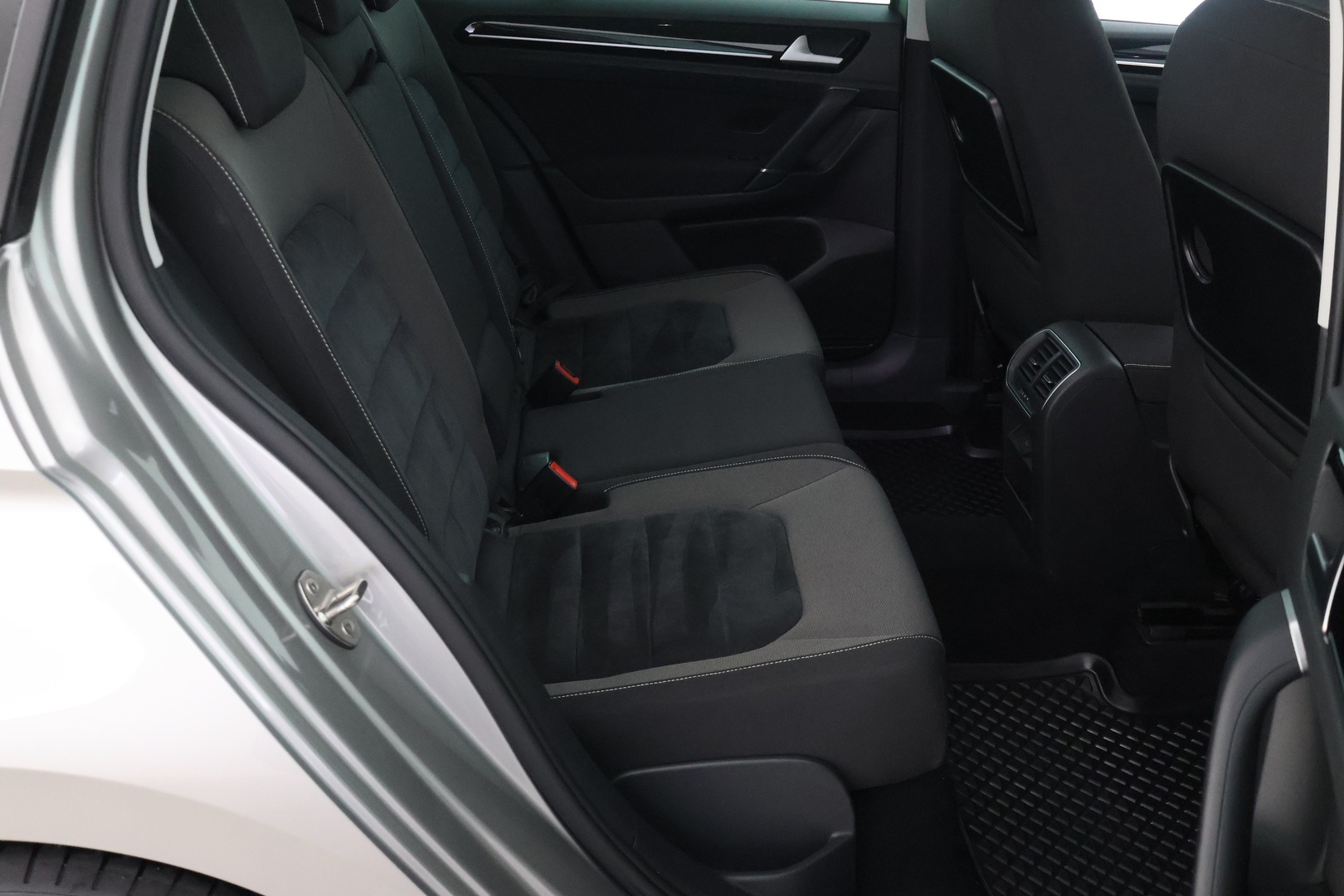 VOLKSWAGEN Golf Sportsvan 2016