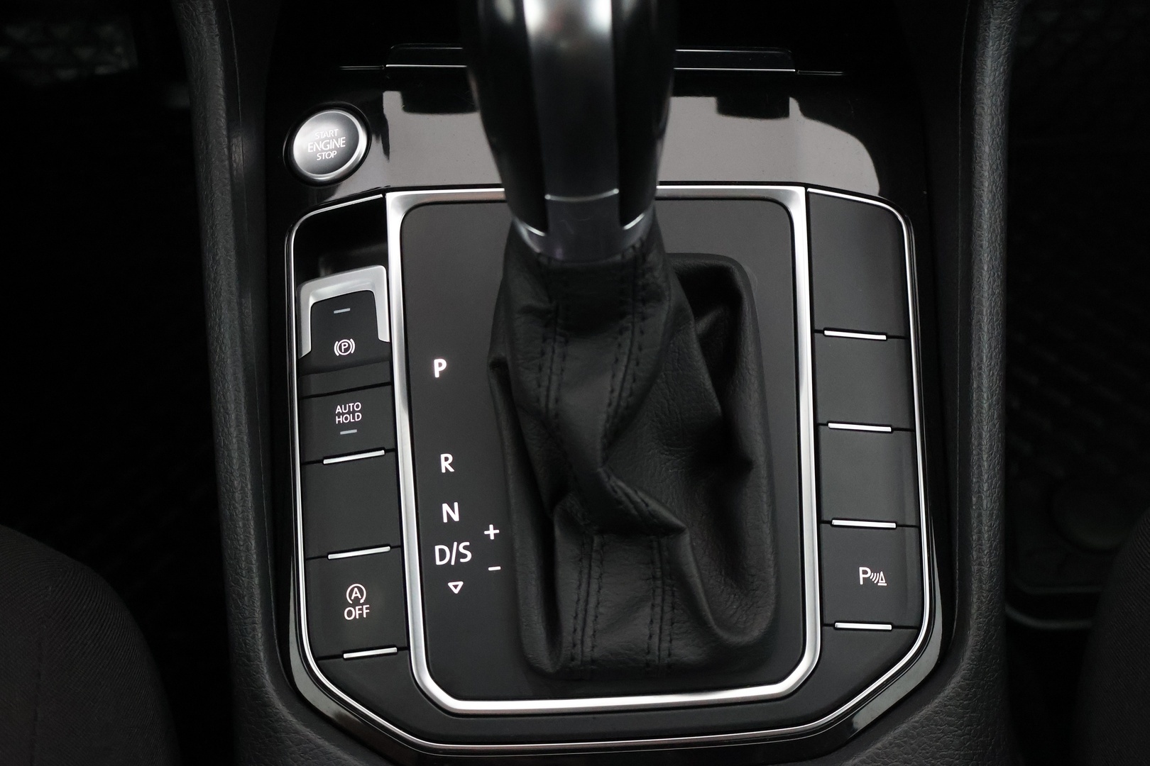 VOLKSWAGEN Golf Sportsvan 2016