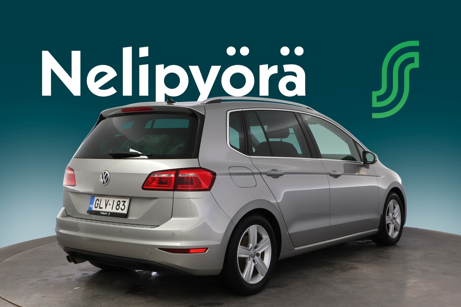 VOLKSWAGEN Golf Sportsvan 2016