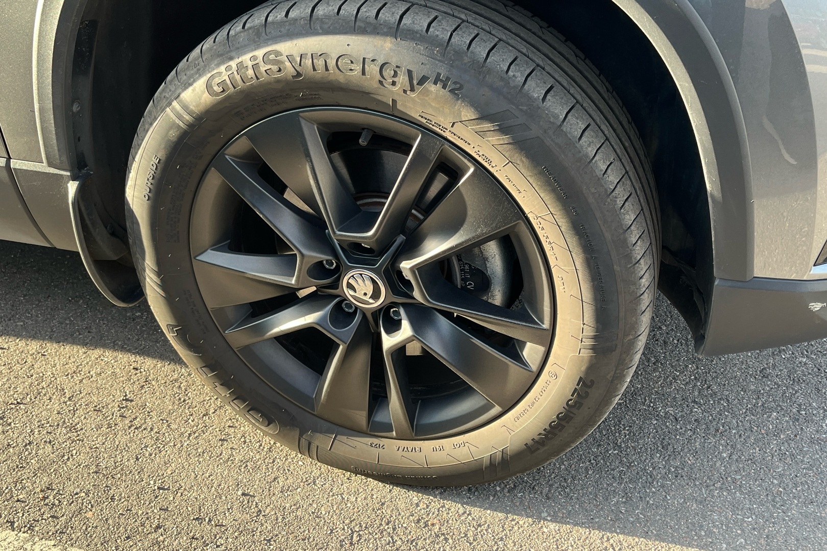SKODA Karoq 2023