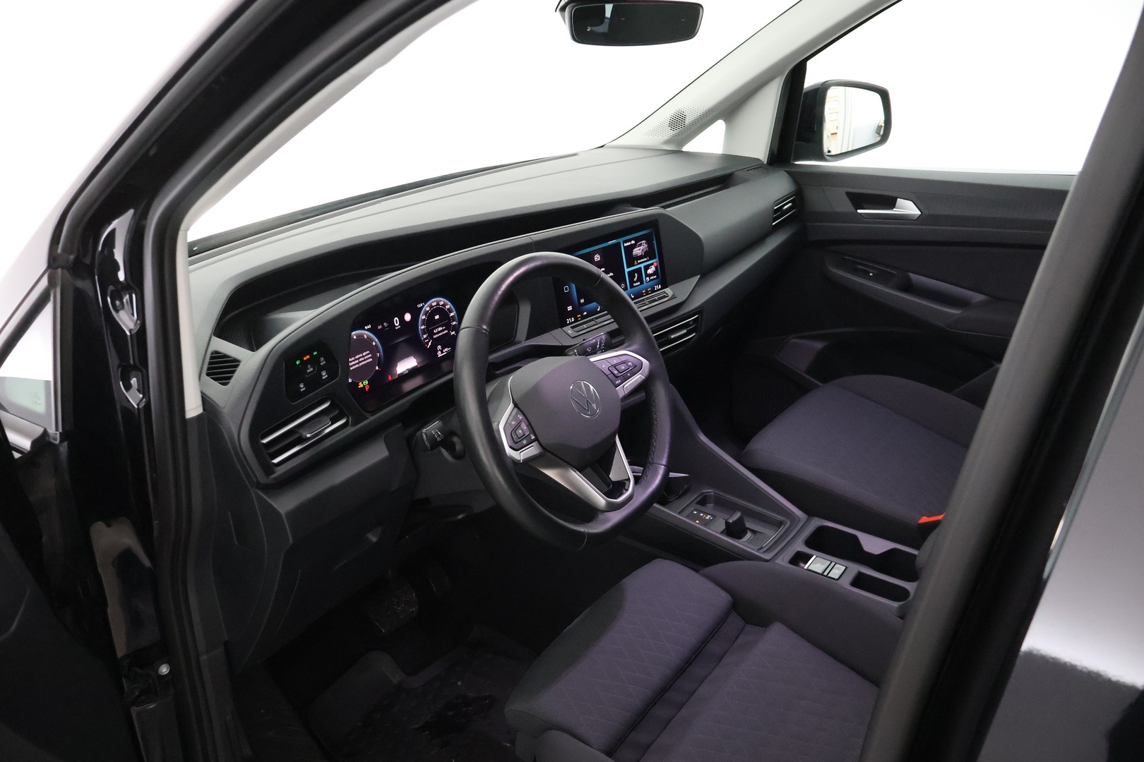 VOLKSWAGEN Caddy Maxi 2025