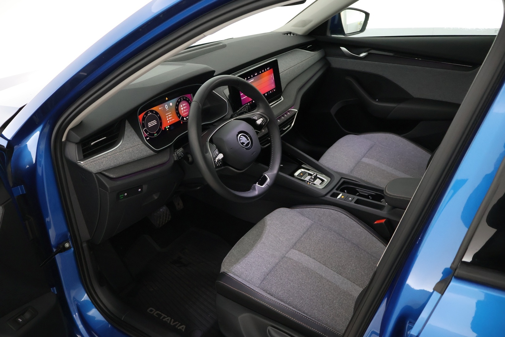 SKODA OCTAVIA 2025