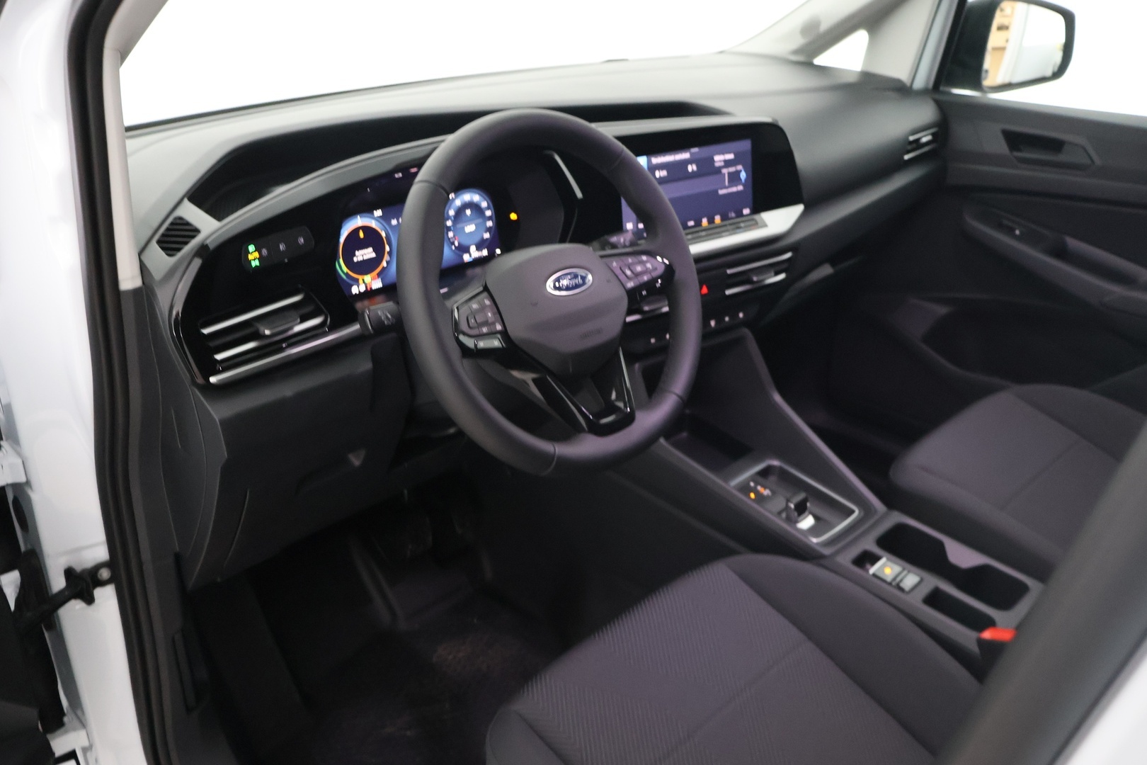 FORD TRANSIT CONNECT 2025