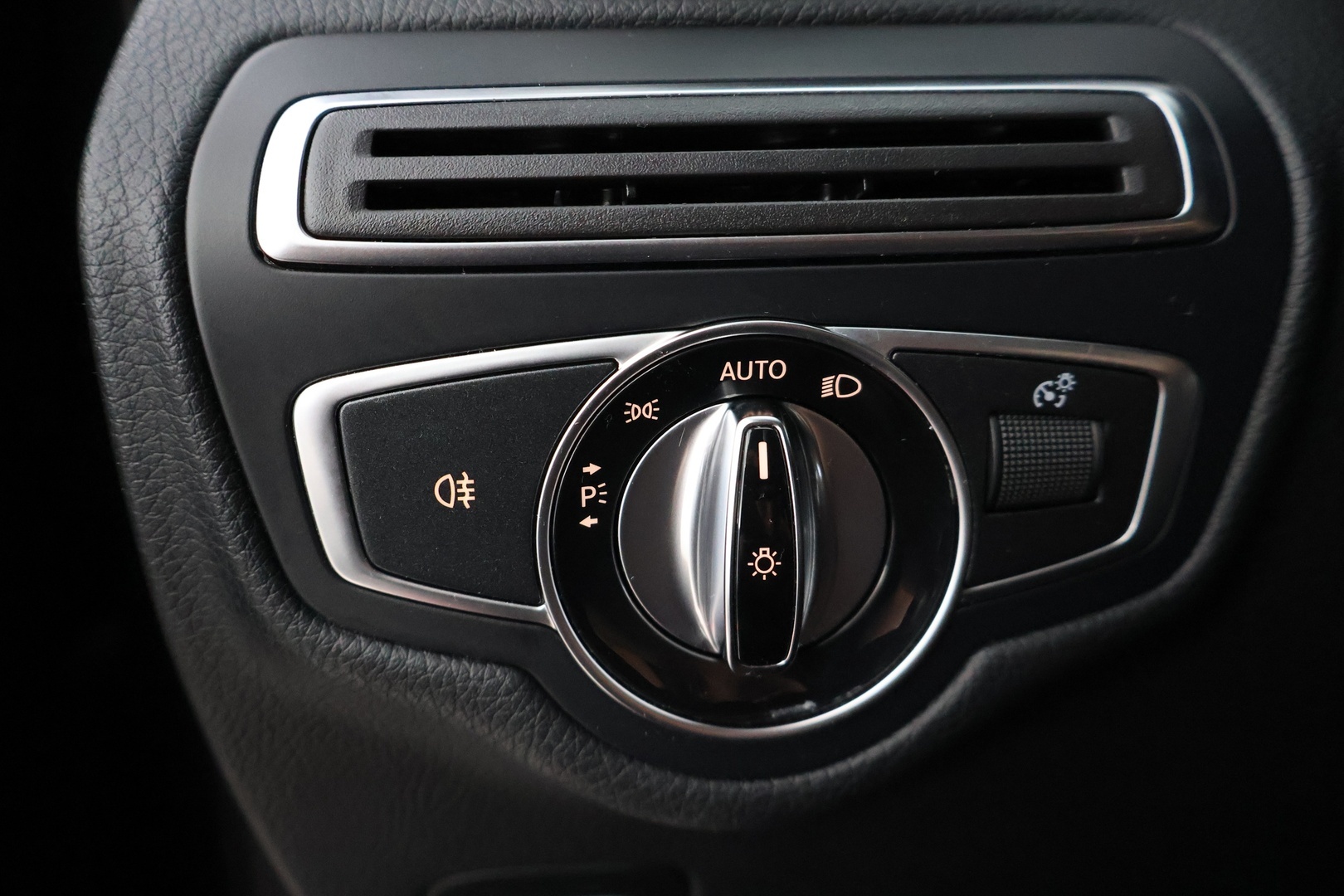 MERCEDES-BENZ GLC 2015