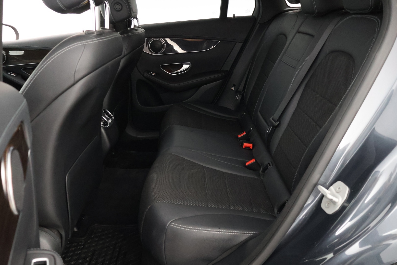 MERCEDES-BENZ GLC 2015