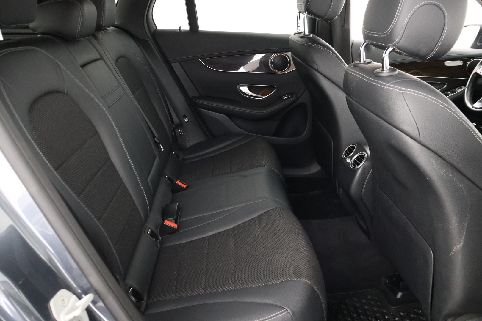MERCEDES-BENZ GLC 2015