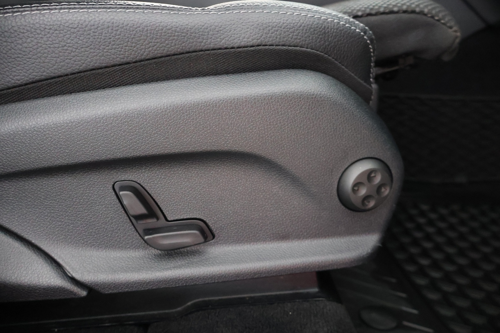 MERCEDES-BENZ GLC 2015