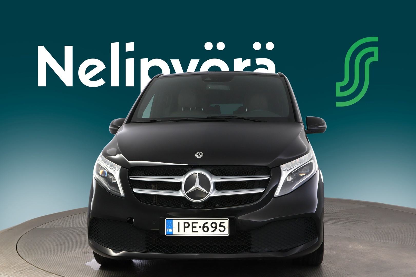 MERCEDES-BENZ V 2022