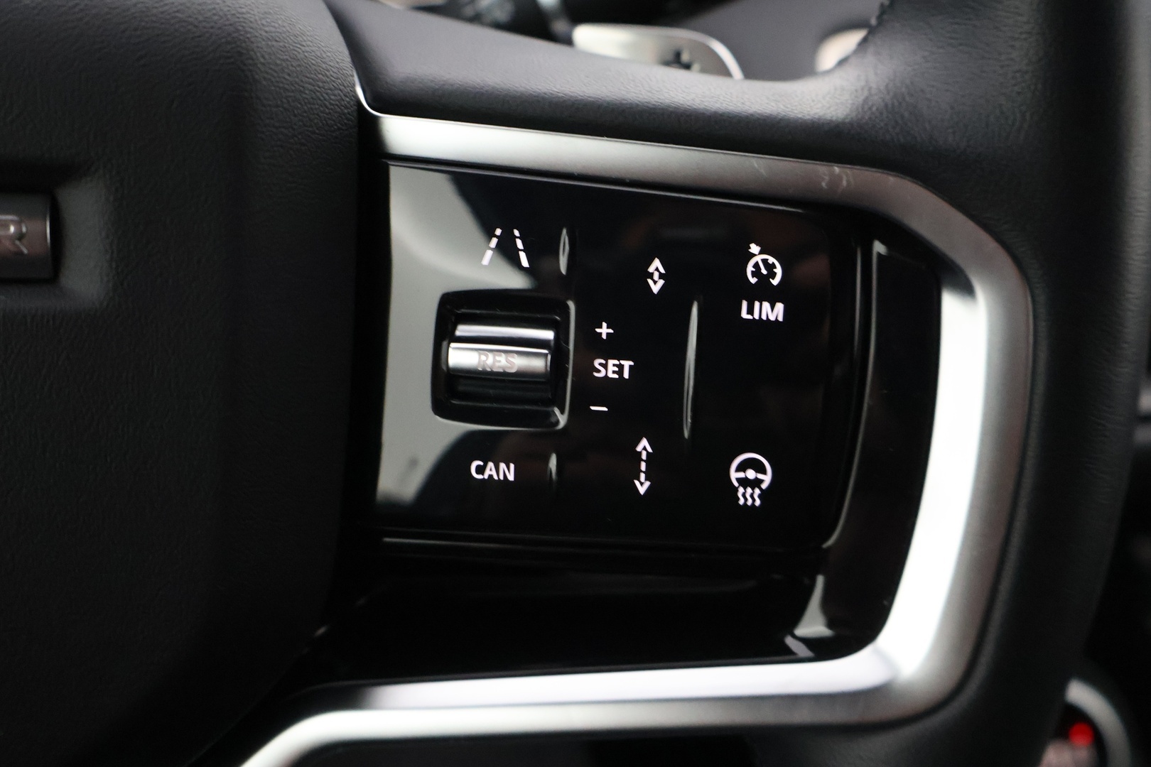 LAND ROVER Range Rover Evoque 29