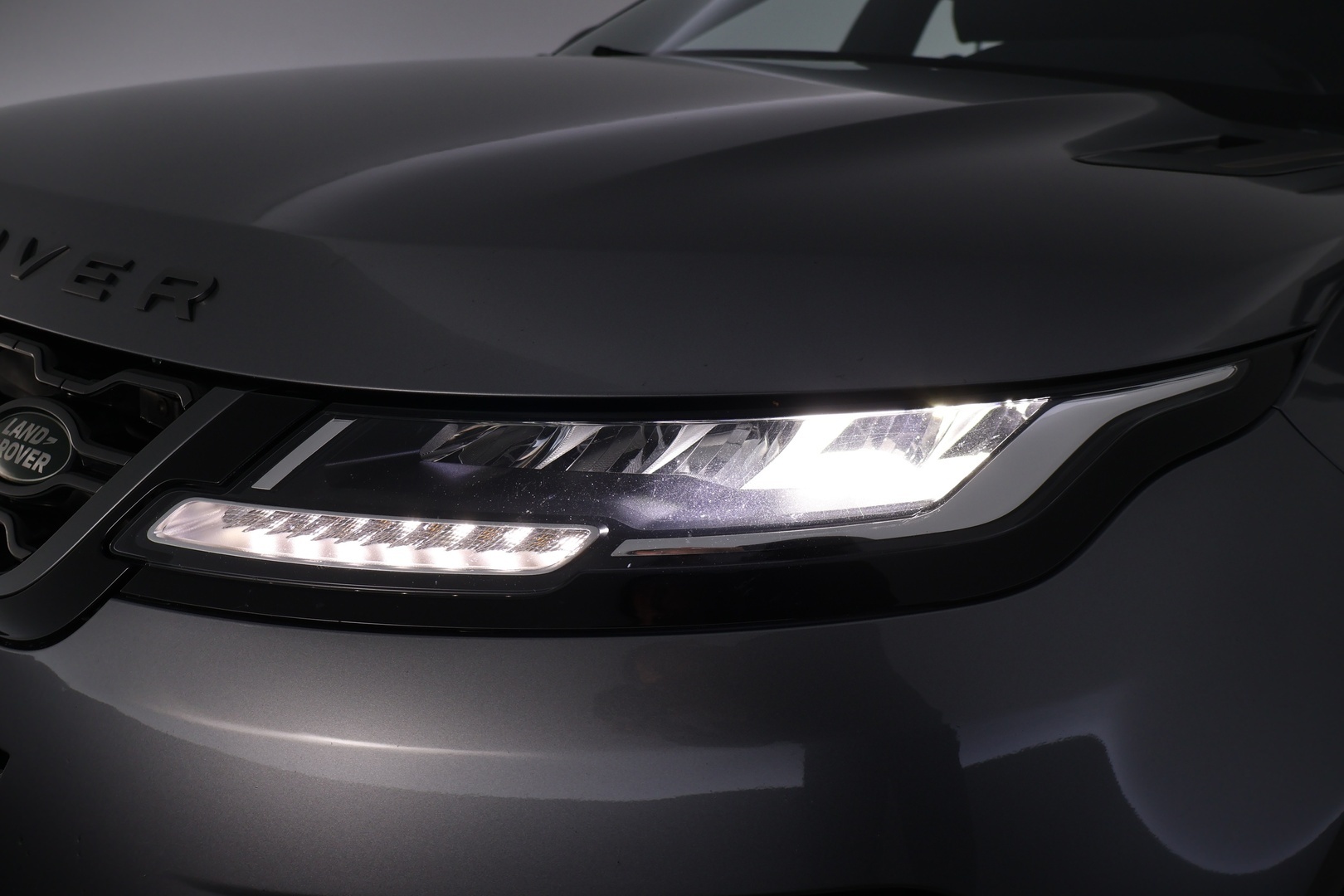 LAND ROVER Range Rover Evoque 40