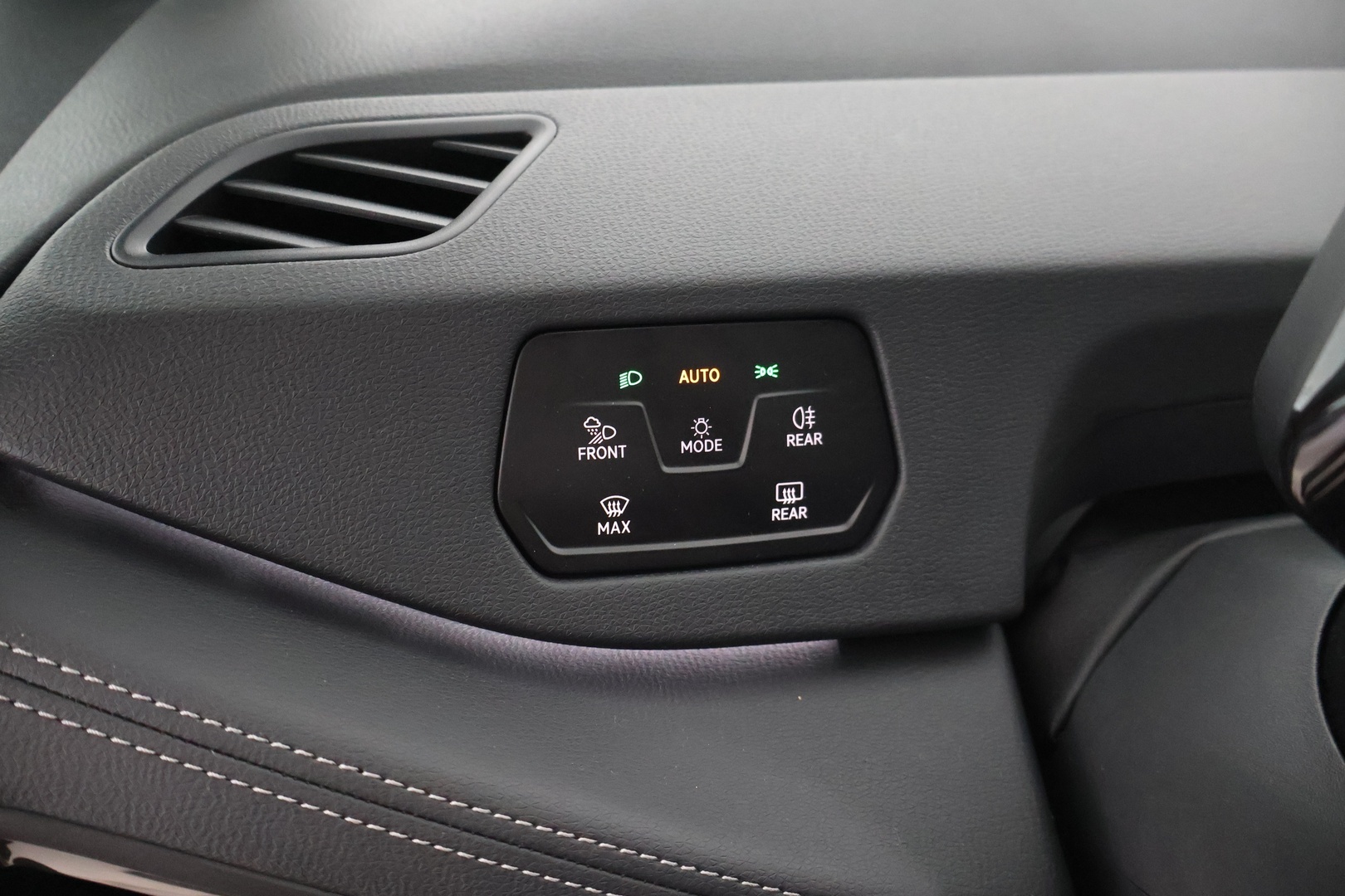 VOLKSWAGEN ID.3 2025