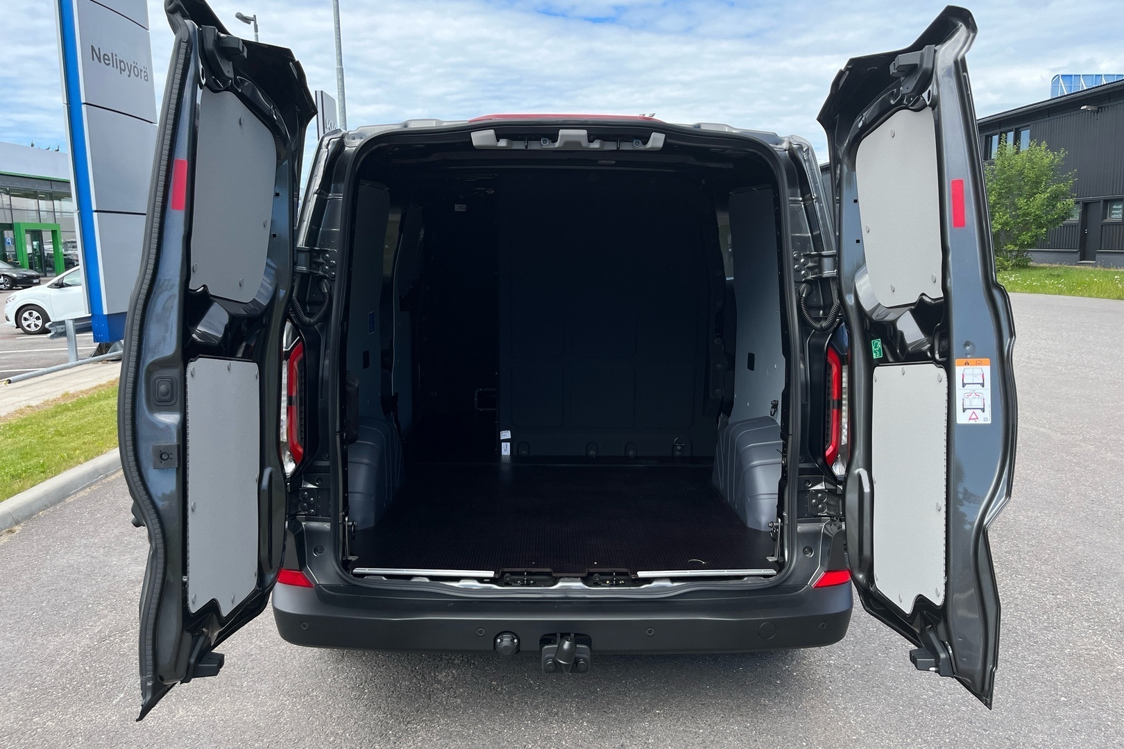 FORD TRANSIT CUSTOM 13