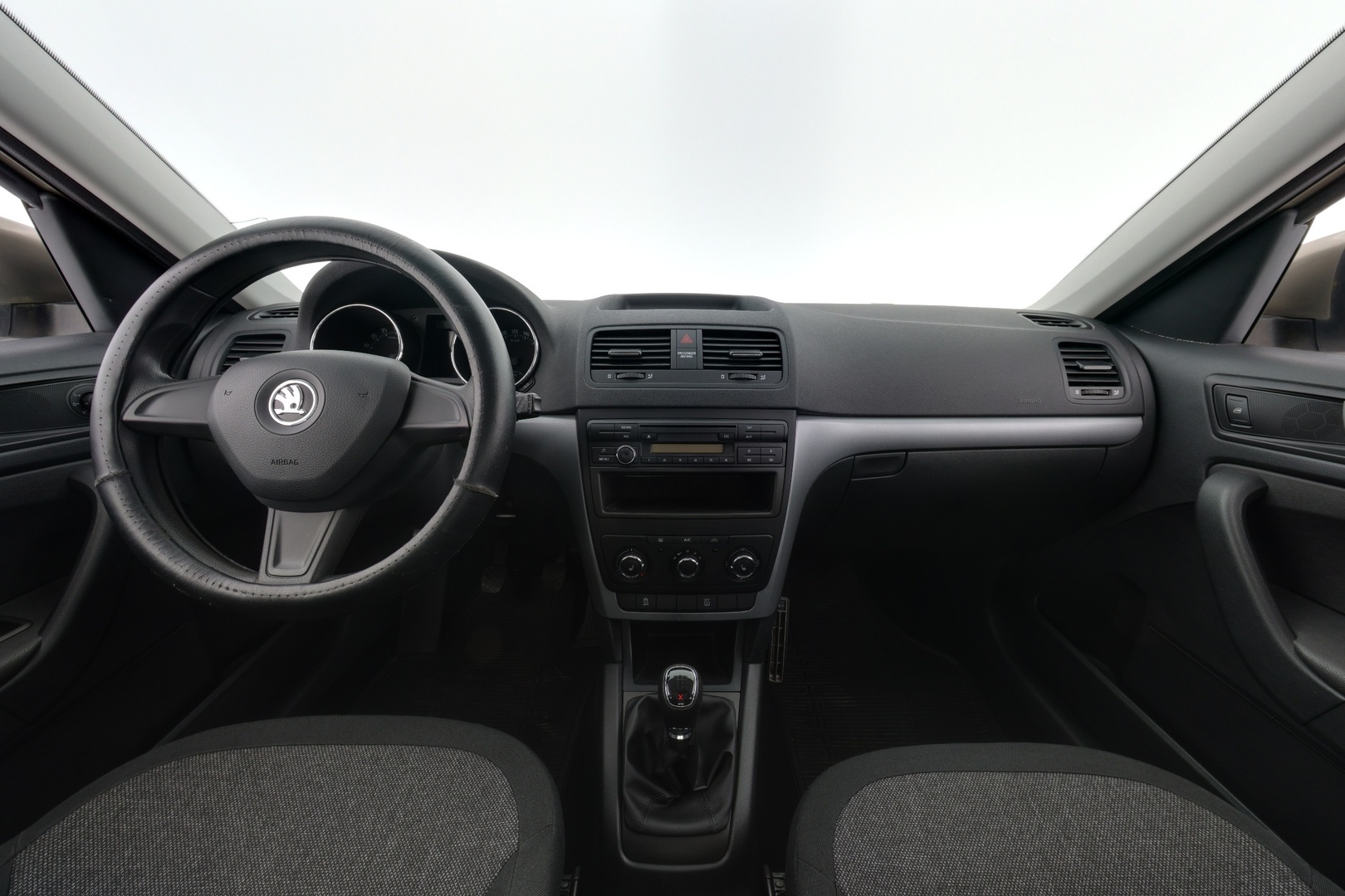 SKODA Yeti 2014