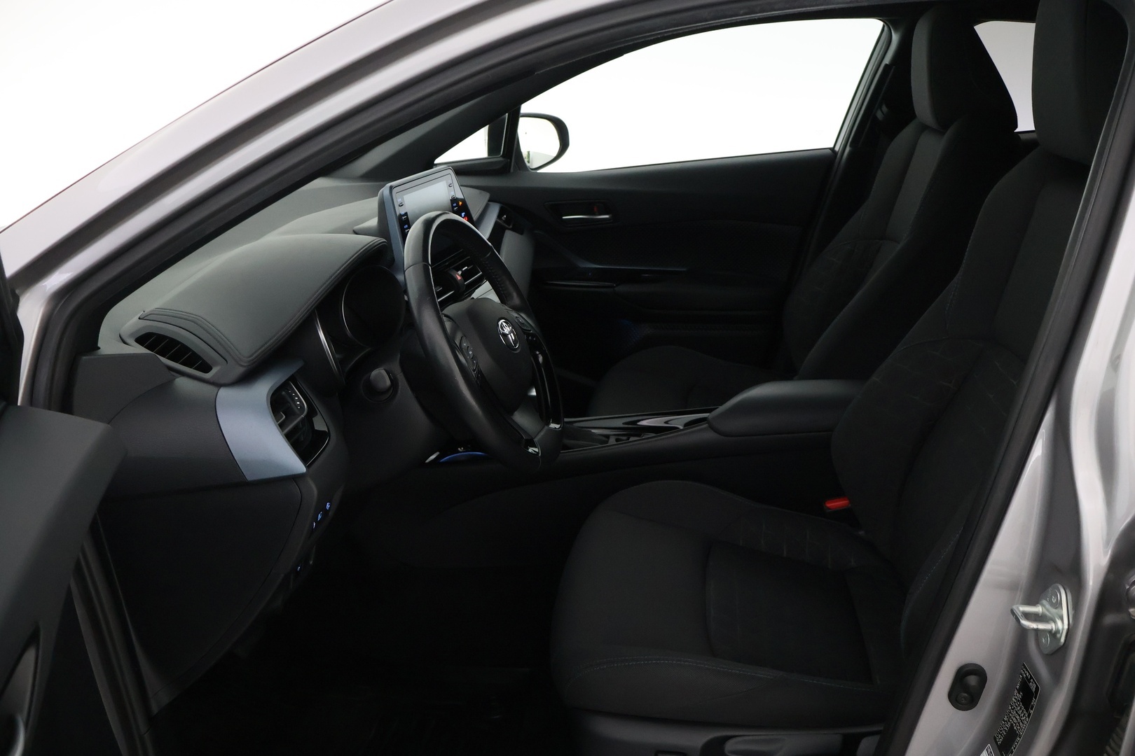 TOYOTA C-HR 22