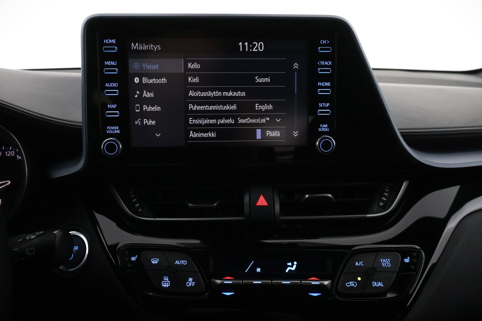 TOYOTA C-HR 40