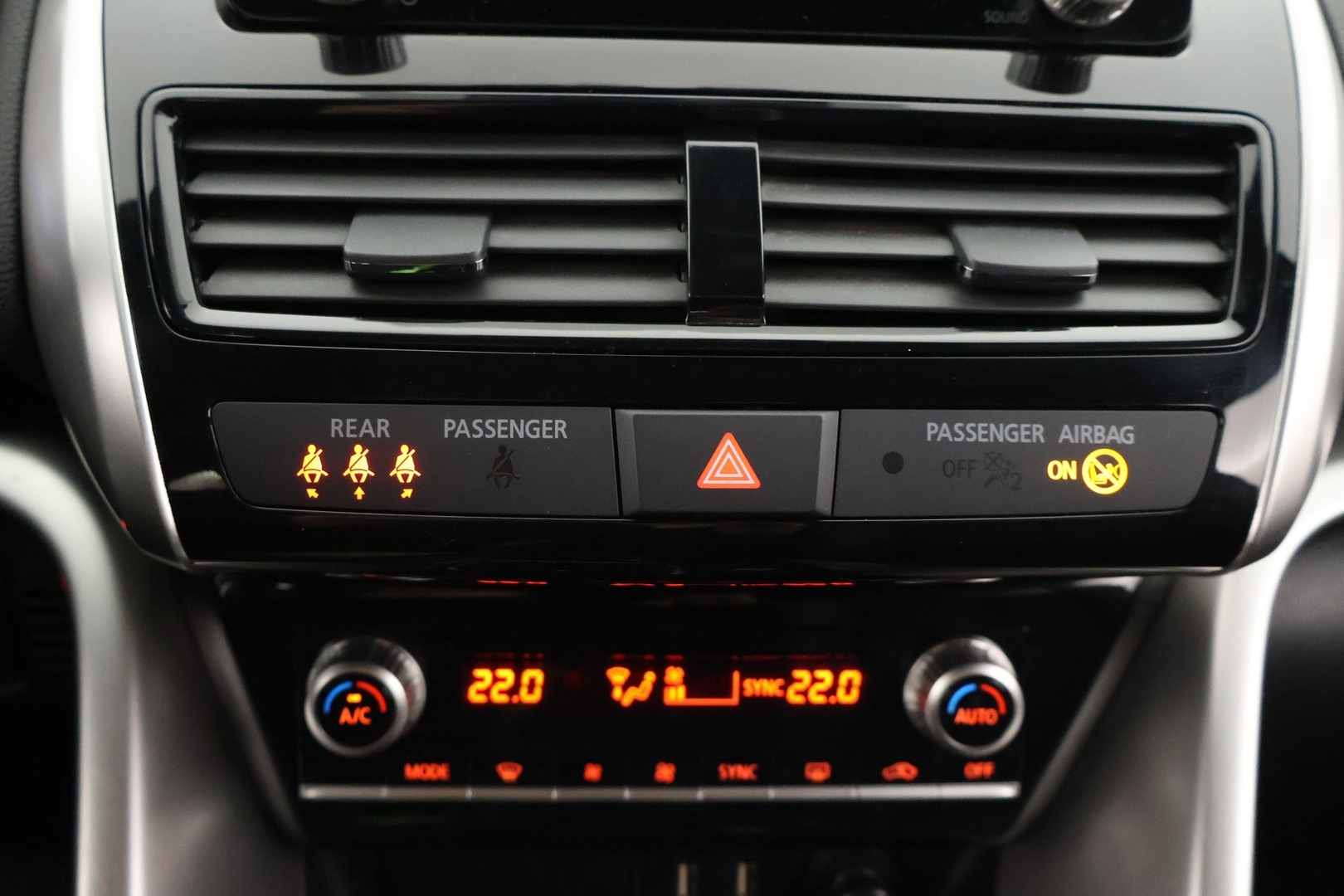 MITSUBISHI Eclipse Cross 2022