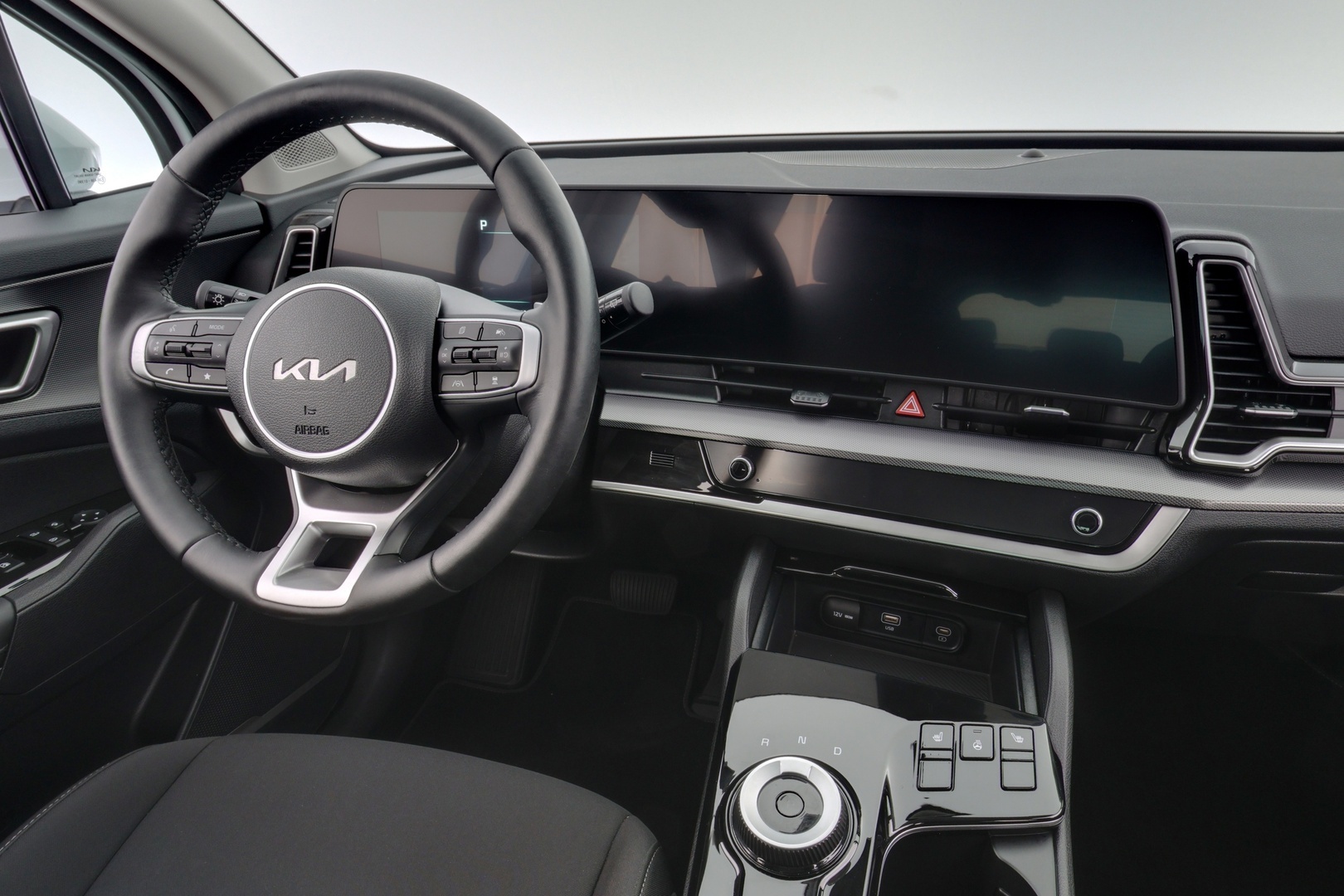 KIA SPORTAGE 11