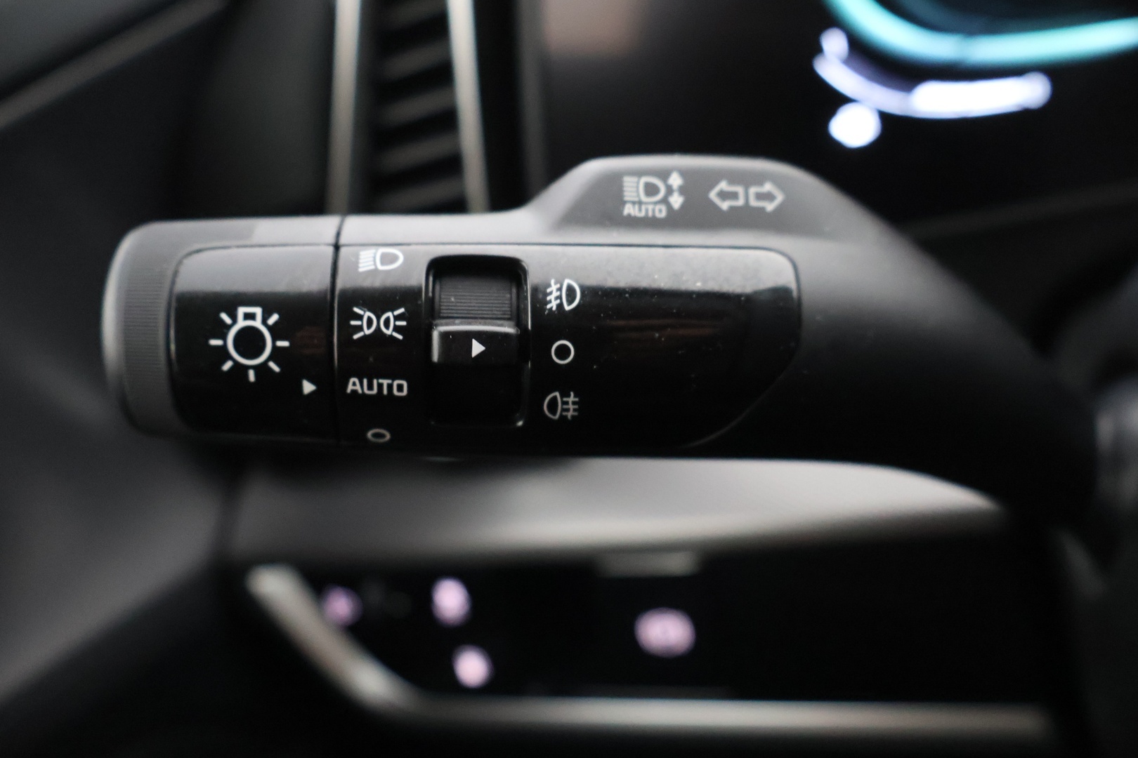 KIA SPORTAGE 33