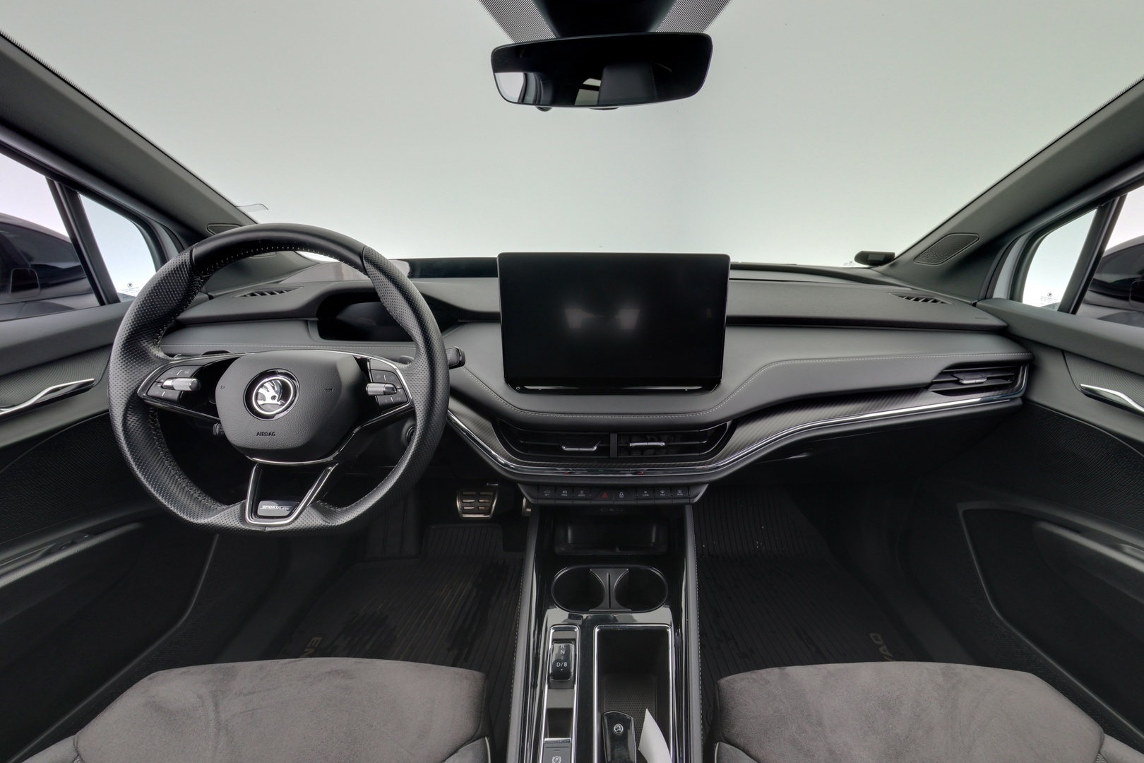 SKODA Enyaq 2023