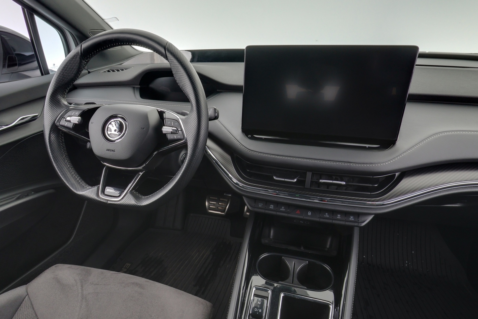 SKODA Enyaq 2023