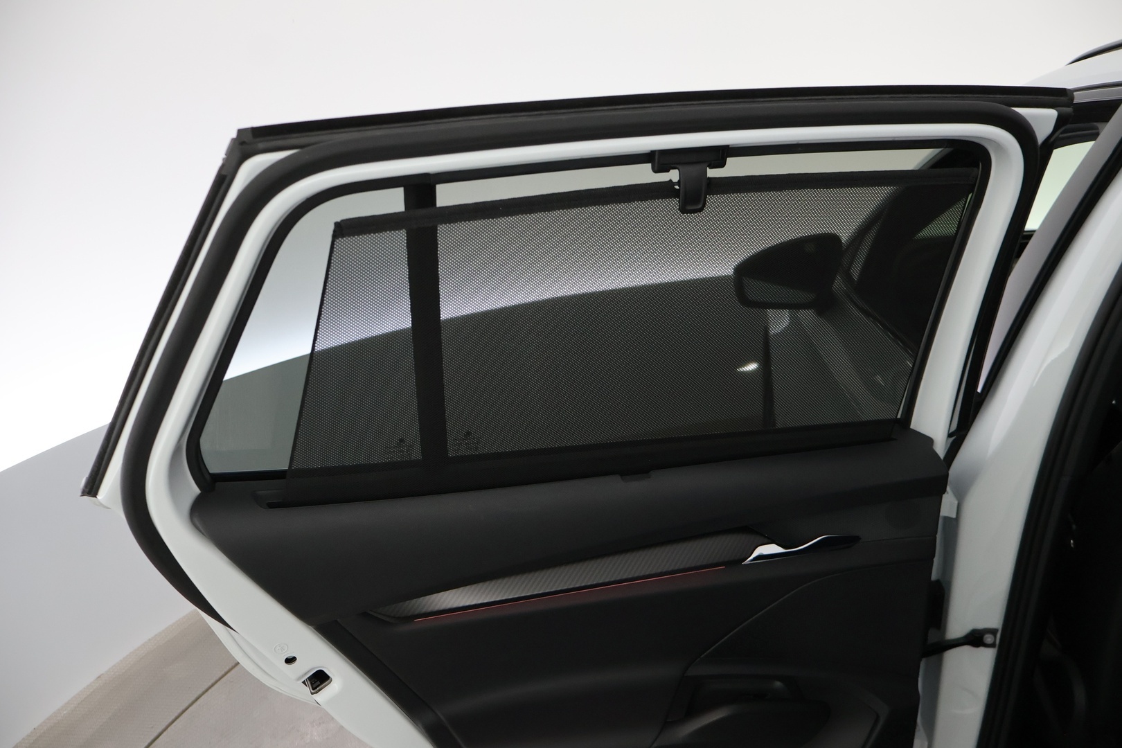 SKODA Enyaq 2023