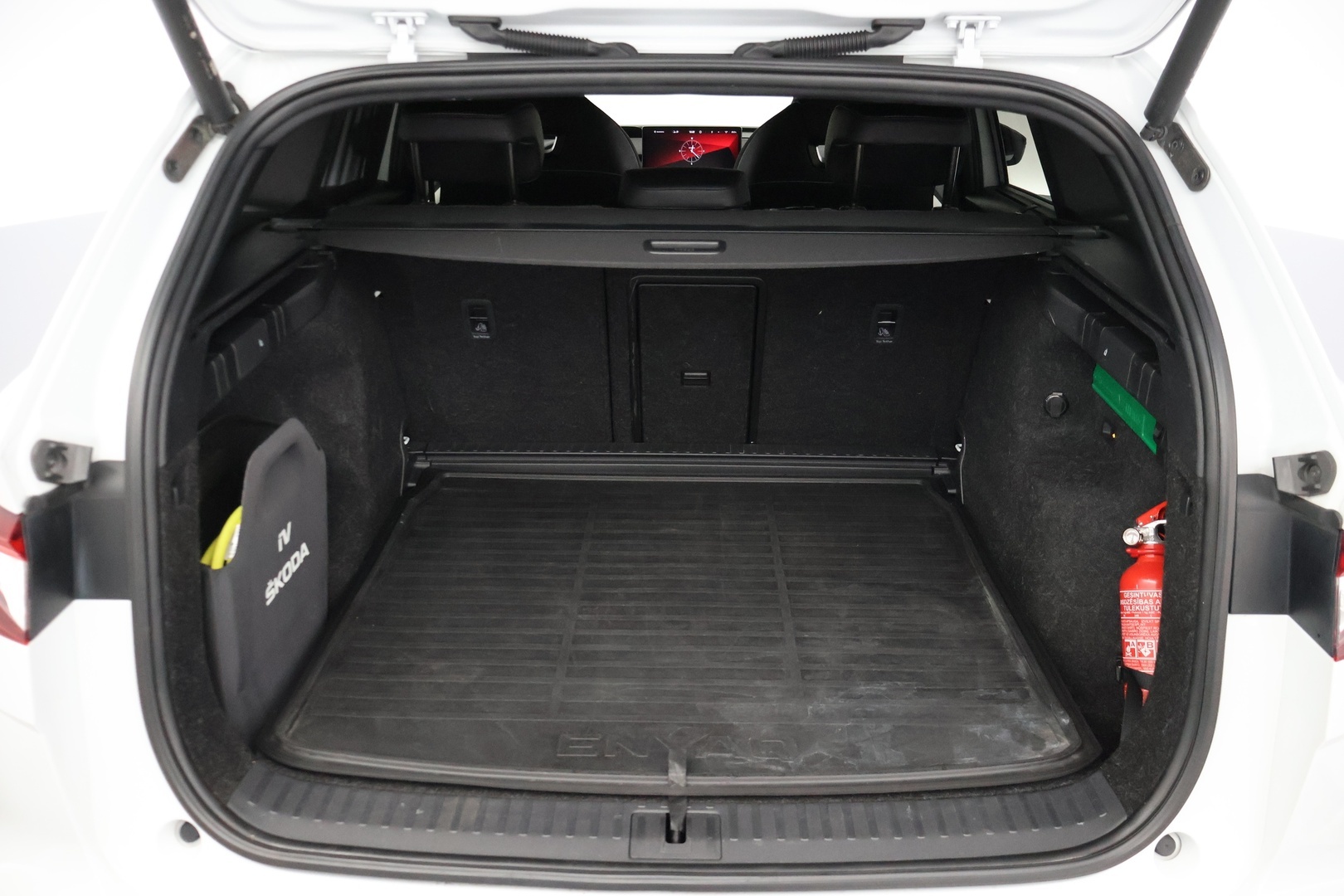 SKODA Enyaq 2023