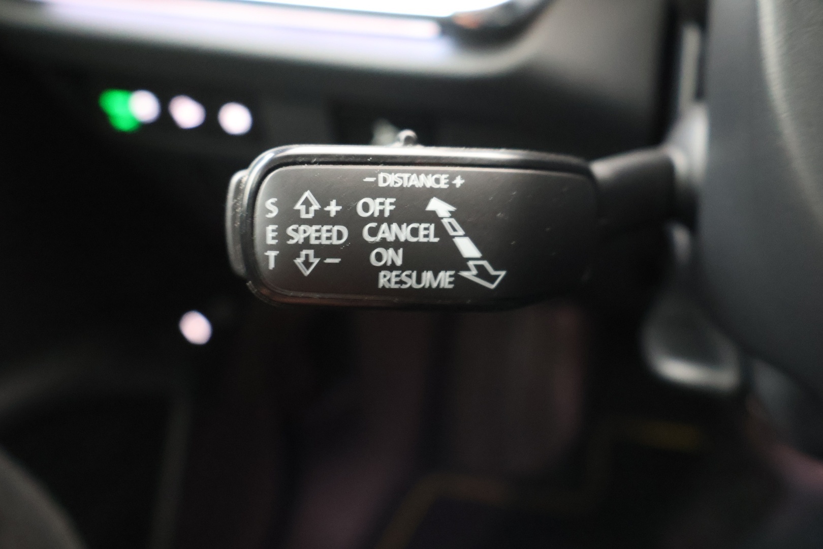 SKODA Enyaq 2024