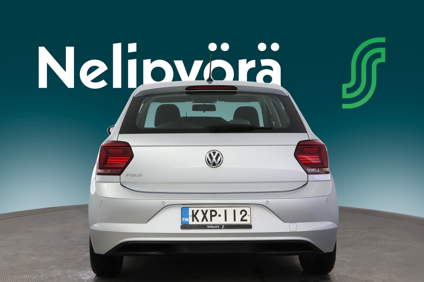 VOLKSWAGEN Polo 7