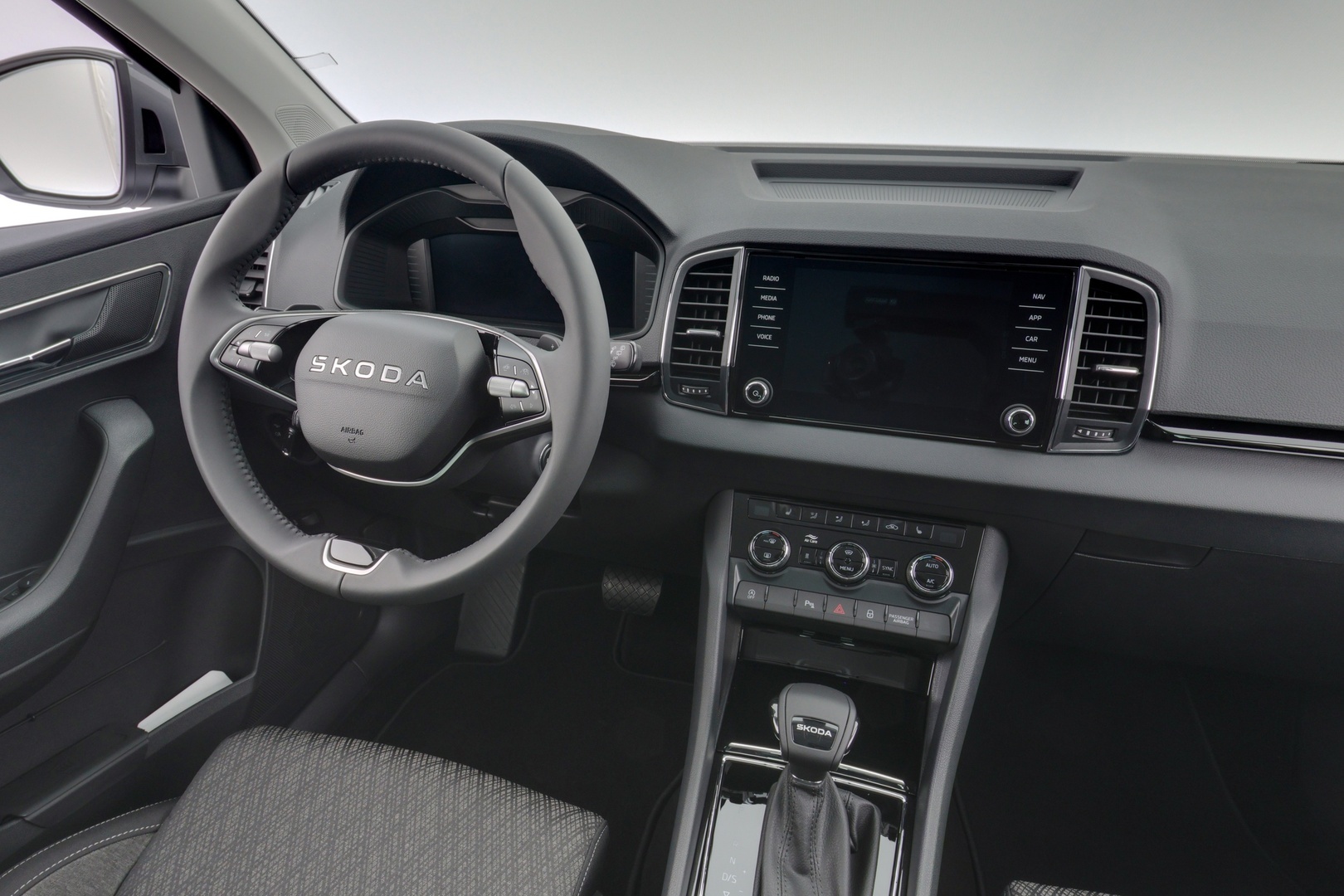 SKODA Karoq 2026